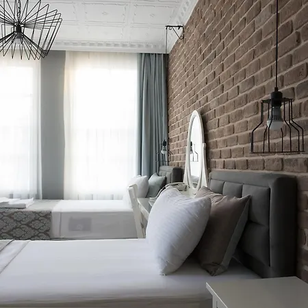 Luna Kaleiçi Otel